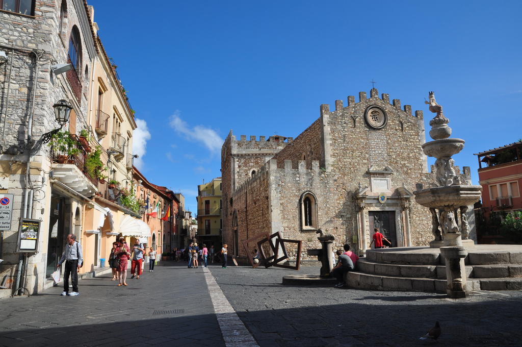 B&B Le 4 Fontane Taormina Exterior photo